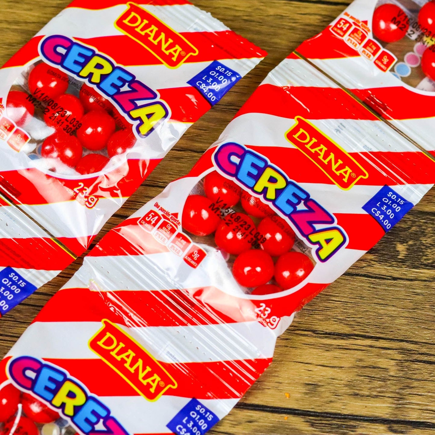 Cerezas Diana. (6 unidades). Paquetitos pequeños. 23g. Boquitas Diana