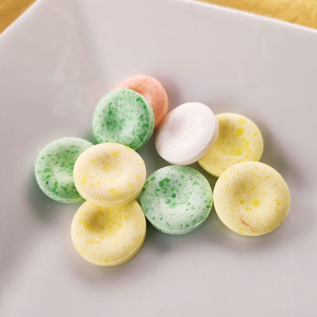 Pastillas de Menta y de Frutas Diana. 13g. (6 unidades)